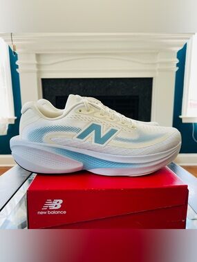 New Balance Fresh Foam X Ellipse v1 Women’s Running Shoes Beige Blue NWB